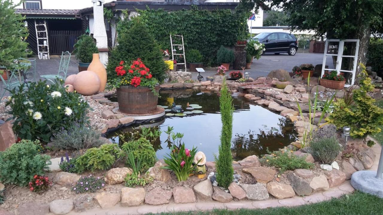 Zum Herrenwald Lägenhet Stadtallendorf Exteriör bild